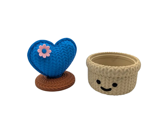 Knitted Love Cactus Pot